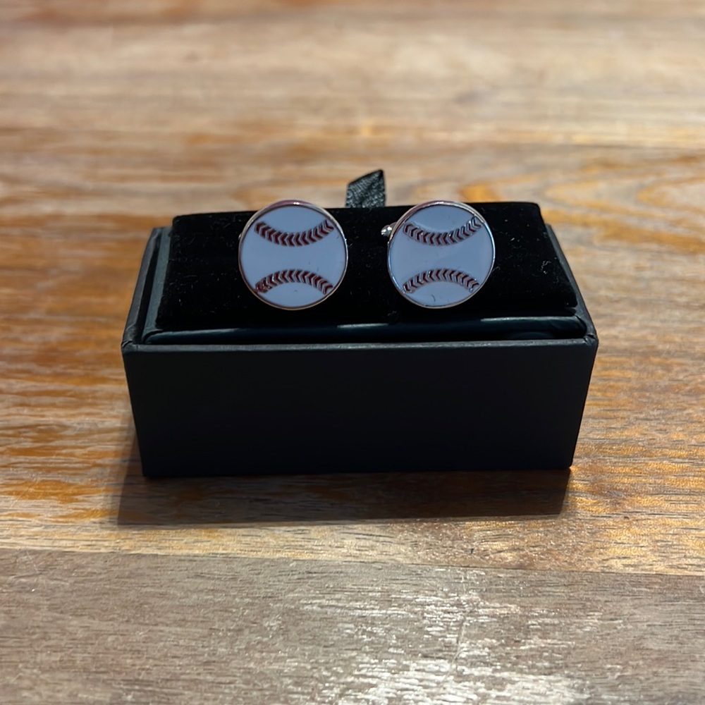 Baseball cuff links